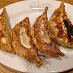 ラーメン華小屋 幕張本郷店 - 餃子　495円