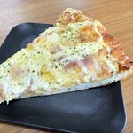 マルジュー - 鉄板ピザ