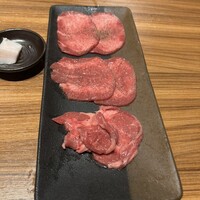 中目黒焼肉 登牛門 -  中目黒焼肉 登牛門 -