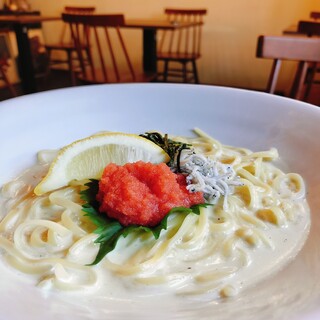 パスタ食堂 アントロワ_2