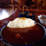 ふーこもっく - ミニカレー(サラダとドリンクのセットで1300円)