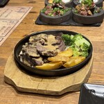 鉄板肉酒場 LOVE&29 京橋店 - 