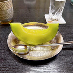 和田金 - 〆のフルーツはマスクメロン