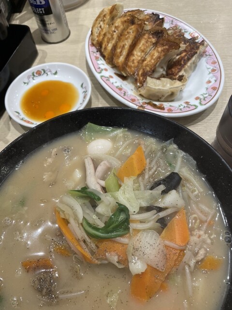 Gyoza no Osho Uehonmachi Haihaitaun Ten photo 3