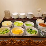 クンメー - ｢サラダバー｣！