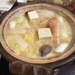 あかん鶴雅別荘　鄙の座 - 鍋　金目鯛の白味噌仕立て