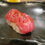 器楽亭 - 鮪の脳天握り