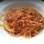 この日のシェフのきまぐれメニュー パスタB\1380 挽肉と大葉のトマトソース(生麺)♪