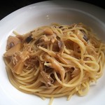 この日のシェフのきまぐれメニュー パスタA\1280 木の子の和風スパゲティ♪