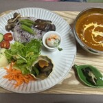 和田産地のごはん - バターチキンカレーランチ