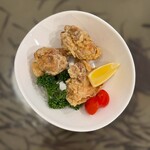 神田つり食堂 サクラ - 自家製国産鶏の唐揚げ