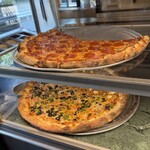 Henry's PIZZA - 