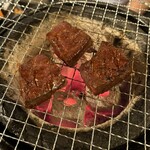 ホルモン・七厘焼 たかだ屋 - 