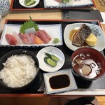 魚捨 - 料理写真: