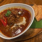 Taling Pling - マッサマン チキンカレー