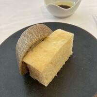 プリミ・バチ - パン2種類 お代わりできます。