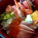 三崎「魚市場食堂」 - 