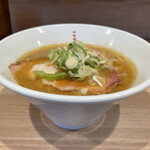 博多豚骨醤油らーめんウチダヤ - 