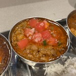 スパイスアンドカレー黄金の風 - メキシカンサルサ粗挽きポークキーマ