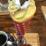喫茶 あじさい - キウイクレープ