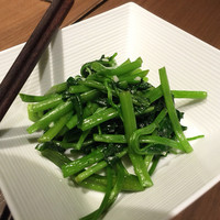 京鼎樓 HANARE店 - 空心菜のガーリック炒め  1030円
