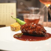 紅梅本楼 - 
