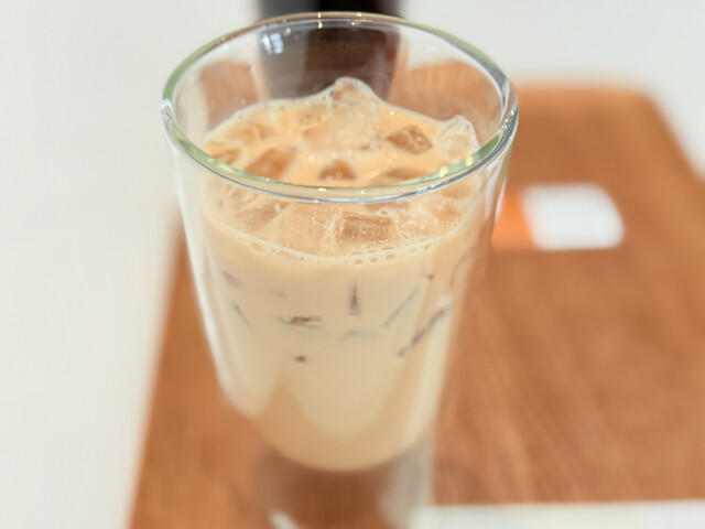 Hue Coffee Roaster 谷町四丁目店 （ヒュー コーヒー ロースター