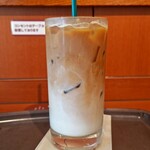 カフェ ベローチェ - ドリンク写真:アイスカフェラテ：420円