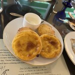 富士屋ホテル ラウンジ - スコーンとエッグタルトは別皿で