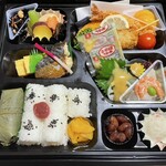 柿の葉ずしヤマト - 料理写真: