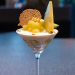 ザ・リッツ・カールトン カフェ＆デリ - 2025.7 メロンパフェ（3,800円）