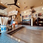 じゅうじゅう亭 - テーブル