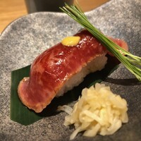 神戸牛 しゃぶしゃぶ おもき 離れ 銀座店 - 肉寿司