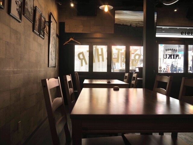 Steak House GARAGE Toyonaka Honten photo 4