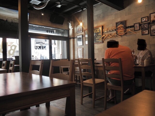 Steak House GARAGE Toyonaka Honten photo 5