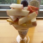 オウ ショウ カフェ - おどろき、あかつき、あかつか、ソルダム