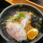 麺屋 藤 - 14/10
      たれそば