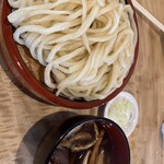 元祖田舎っぺうどん 北本店 - 大盛り550円➕きのこつけ汁385円