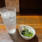 魚菜家 - 無農薬大長レモンの生搾りサワー
