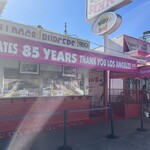Pink's Hot Dogs - 