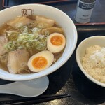 喜多方ラーメン 坂内 - 料理写真:
