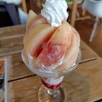 オープンカフェ まるごとやまなし館 - 