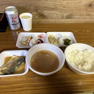 鳥海山山頂御室小屋_0