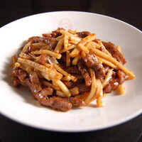 和牛肉と竹の子の細切り炒め