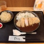 とんかつ ひびき - かつカレー定食 (きゃべつ・福神漬け)