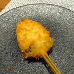 串揚げ あとわ - 串揚げ ピーマンの肉詰め