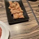 焼肉 ジャンボ - 