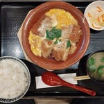 新大和 - ヒレかつ煮定食1580円税込