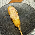 串揚げ あとわ - 串揚げ キスの香味野菜のせ