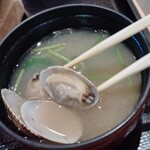 新大和 - あさりのお味噌汁、嬉しい。